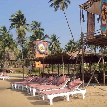 Five Five Restaurant And Guest Tents Anjuna Exterior photo