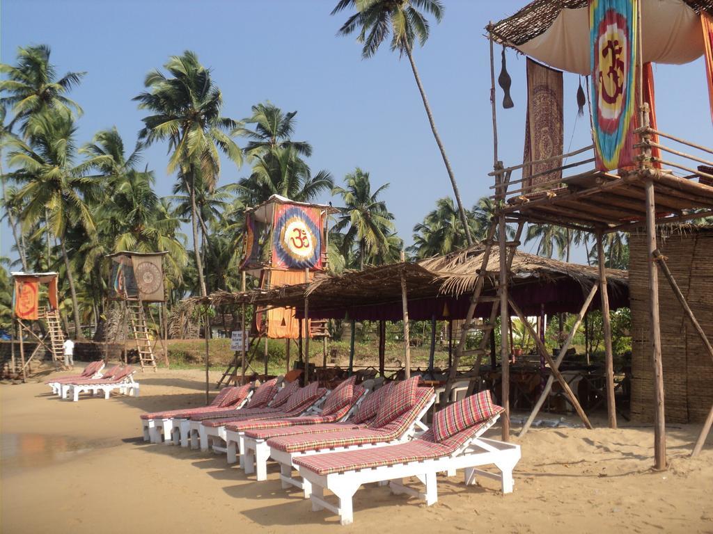 Five Five Restaurant And Guest Tents Anjuna Exterior photo